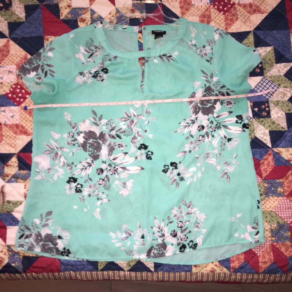 Lightweight Blouse